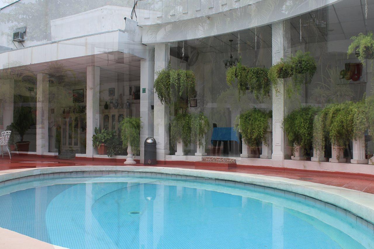 Hotel Grecia Real San Salvador Esterno foto