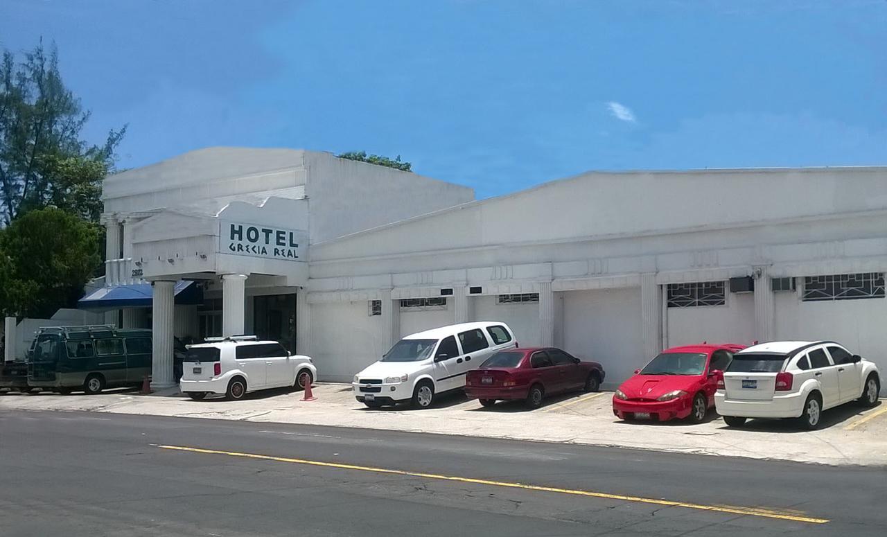 Hotel Grecia Real San Salvador Esterno foto